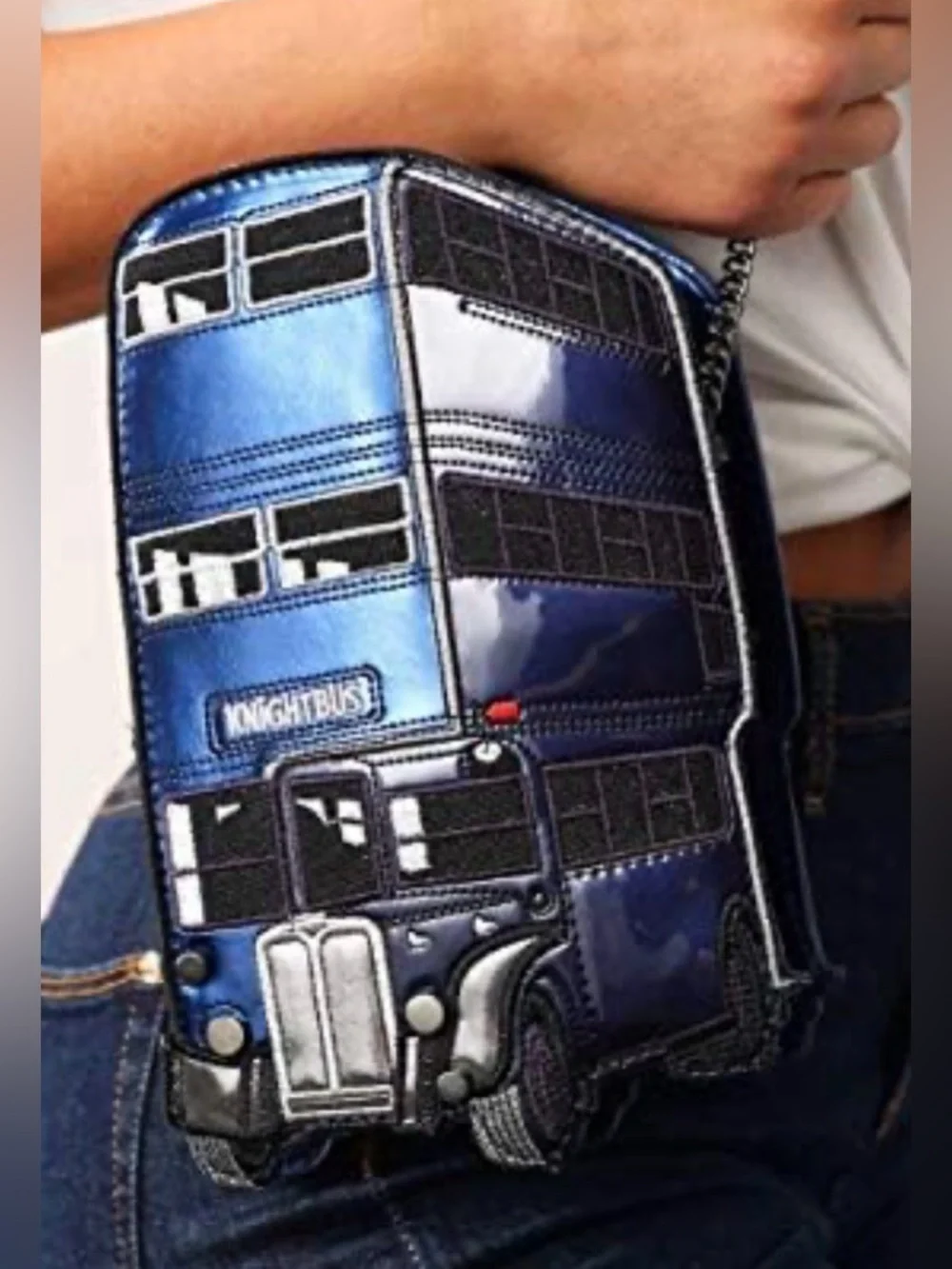 Danielle Nicole Warner Brothers Harry Potter The Knight bus crossbody bag(rare) - Picture 3 of 14